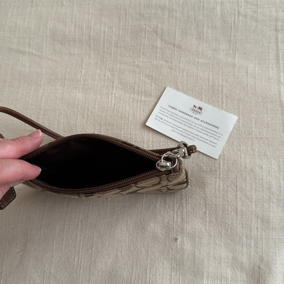 Coach Wristlet - Picture 3 of 3